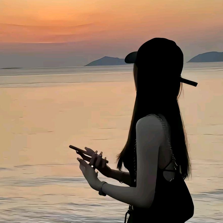 【介绍工作的小陈】