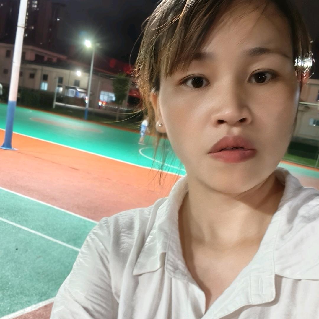 圆脸小陈