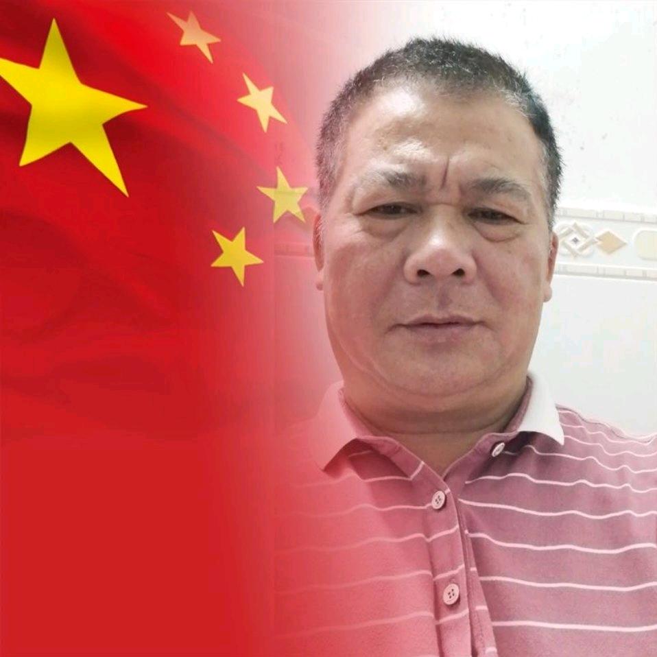 何庭芳