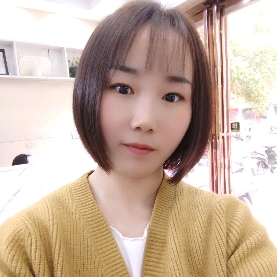 魏莹