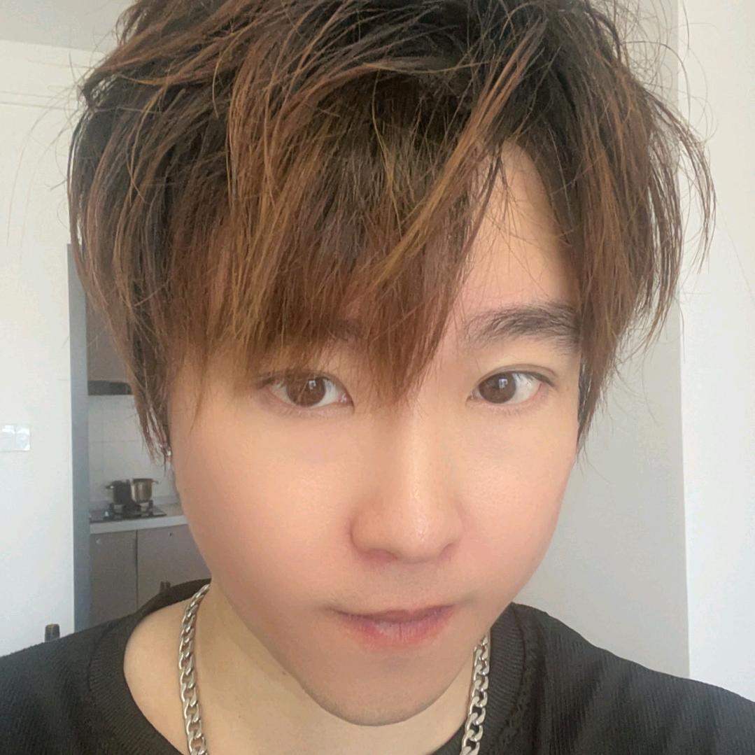 护肤博主谢镐云