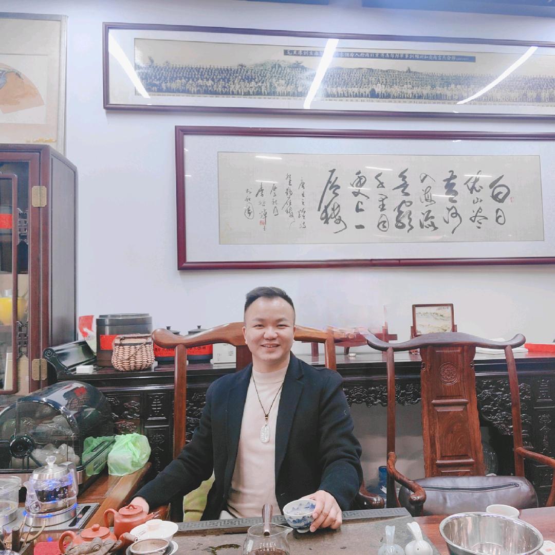 黎朗