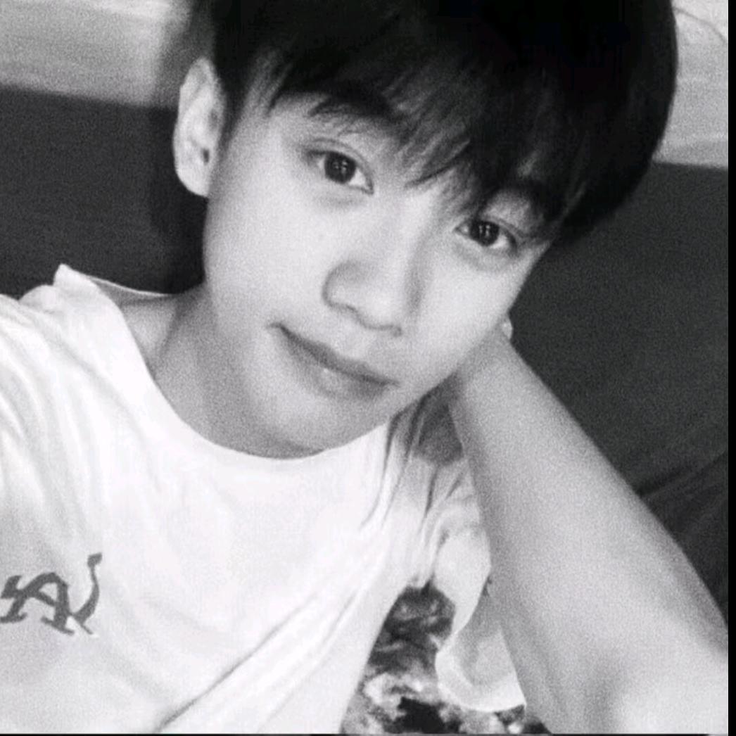 $少❤️‍🔥爷&