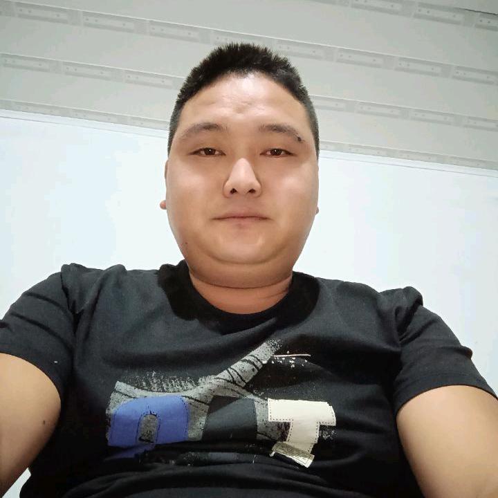 (小杨哥)