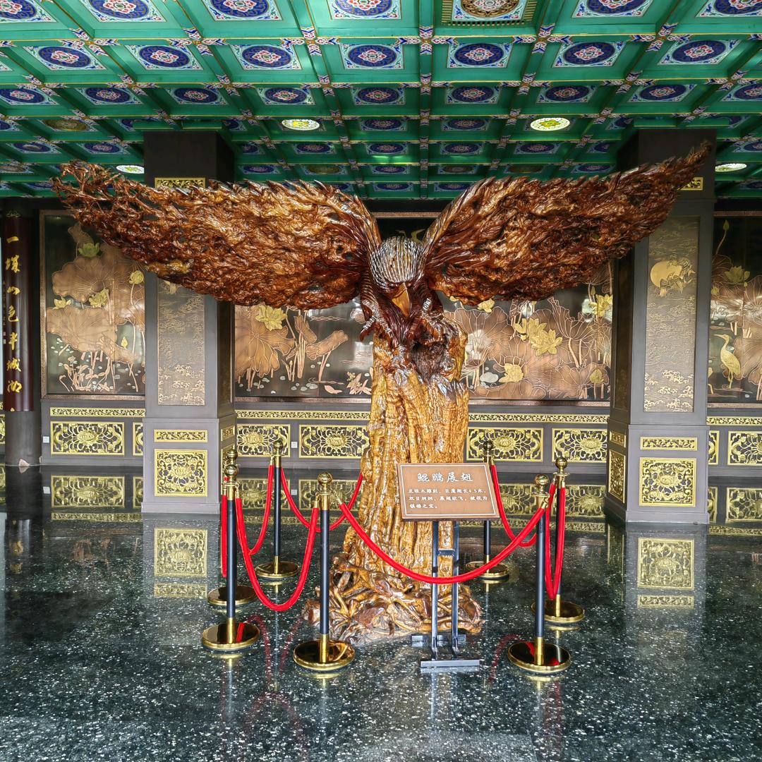 《烈酒&敬余生》