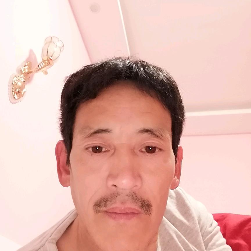 深夜的月亮