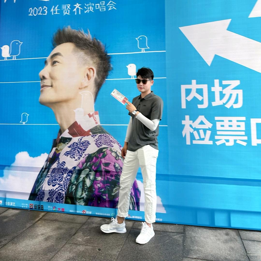 Call Me 小哥