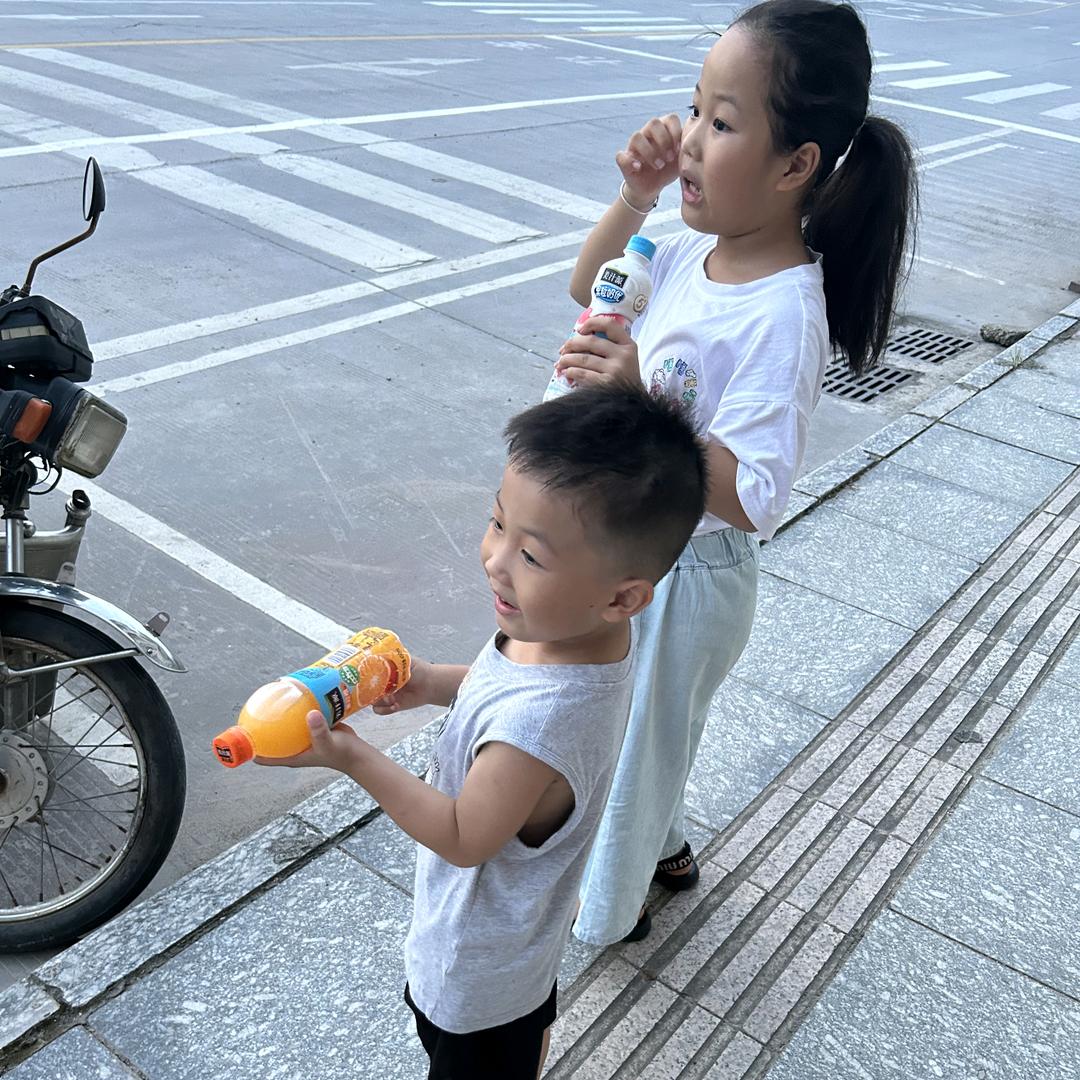 阳阳很可爱