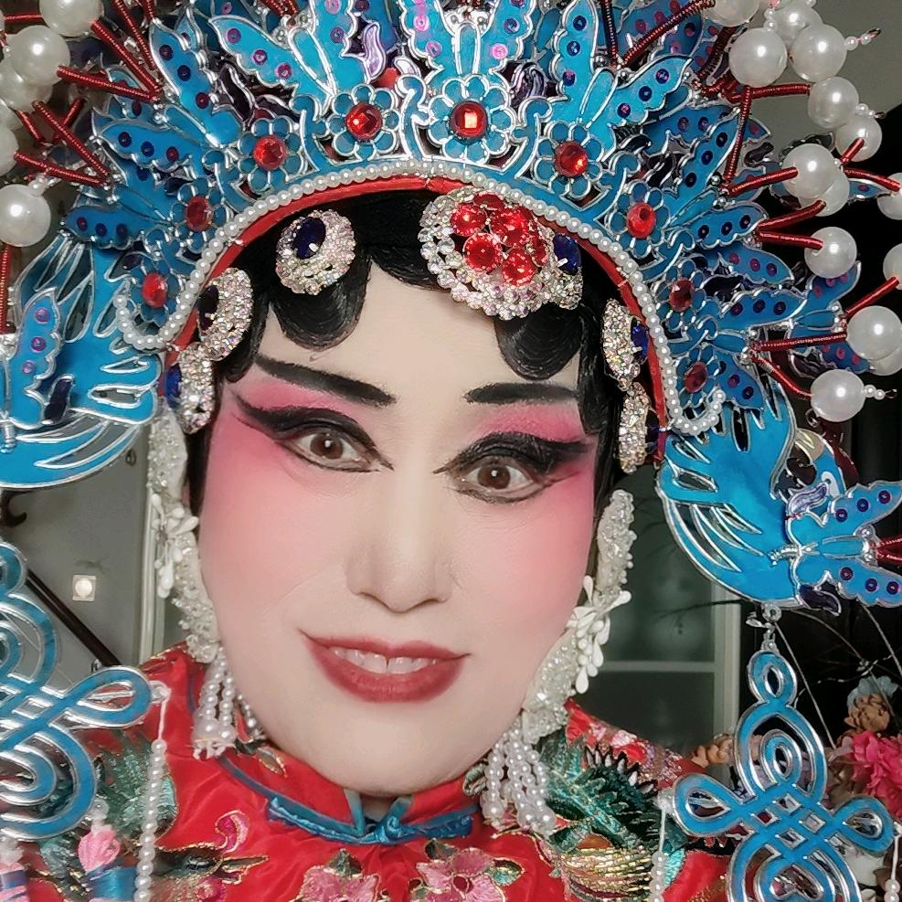 梁山赵雅芝