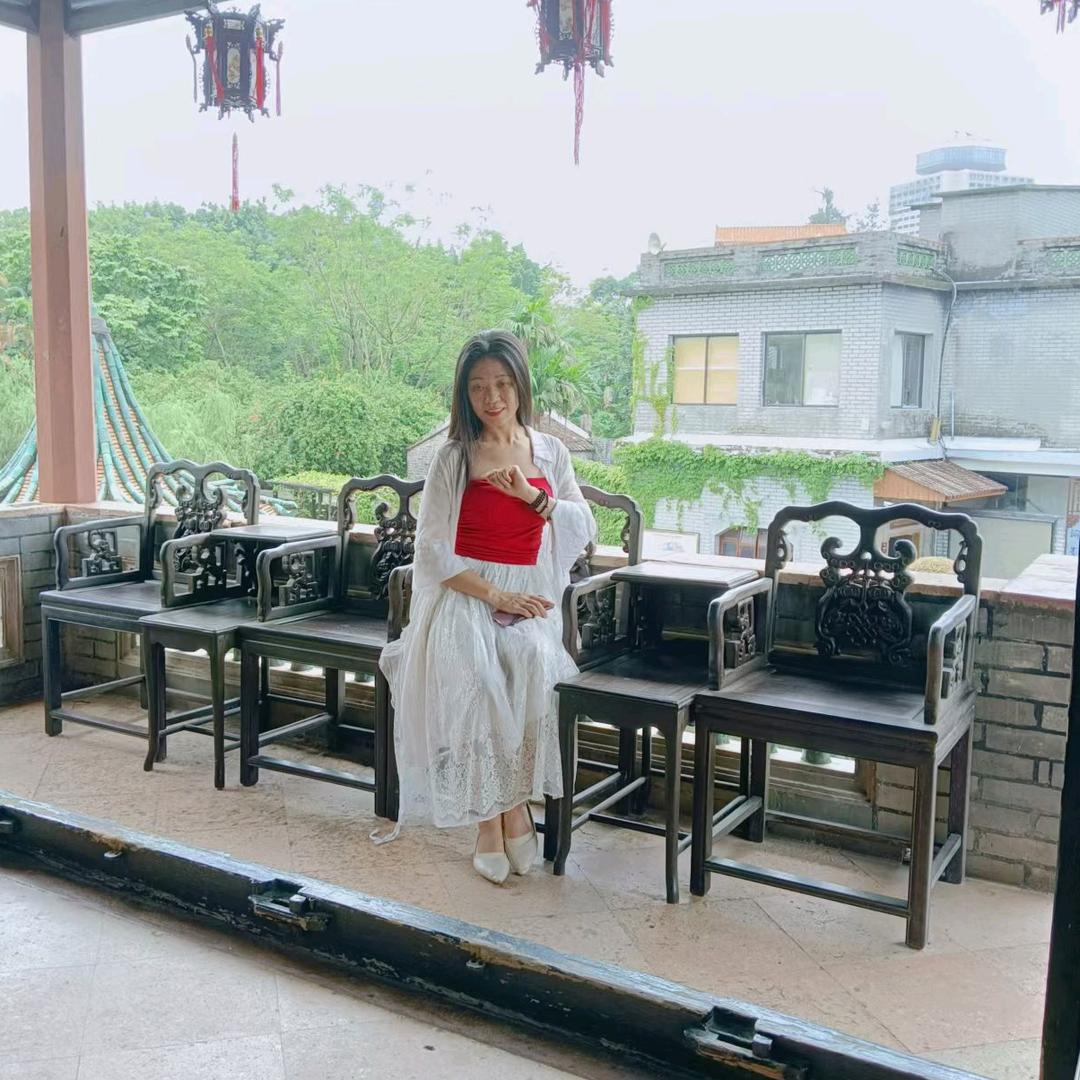 康丽百年理疗馆（龙背岭广场店）
