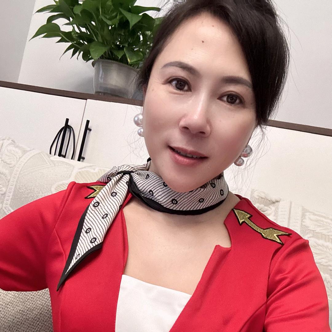 @华儿