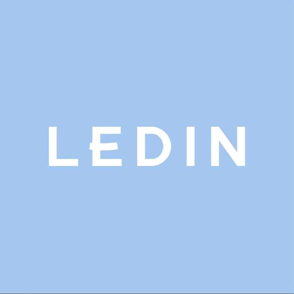 好润来乐町女装