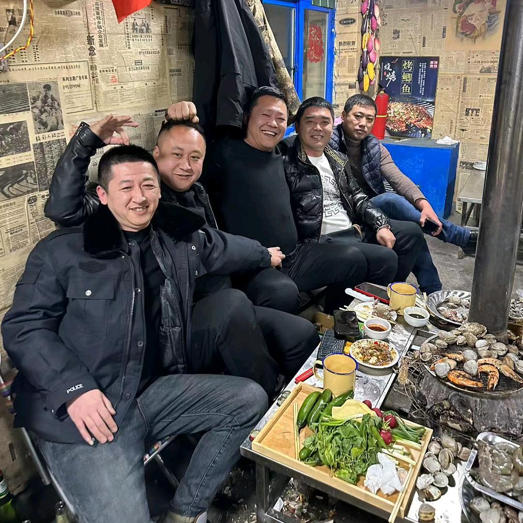 大呲花地摊烧烤