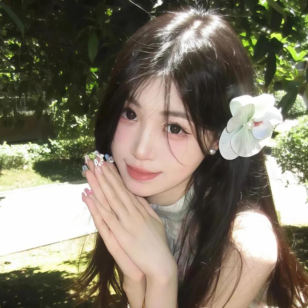 诗琪.（🛰/斯）