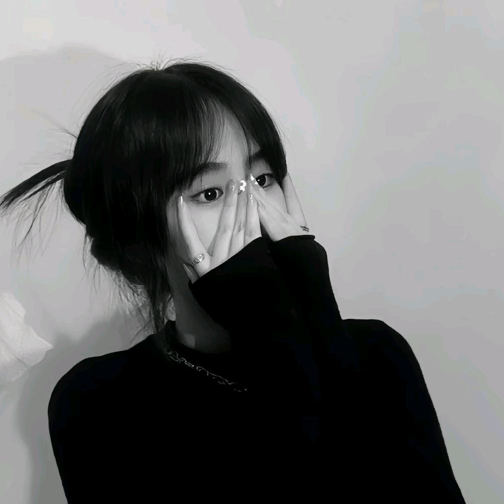 情绪不稳定的小H💞