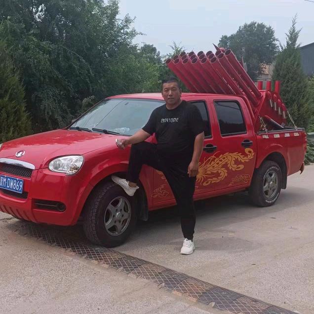喜庆礼炮车