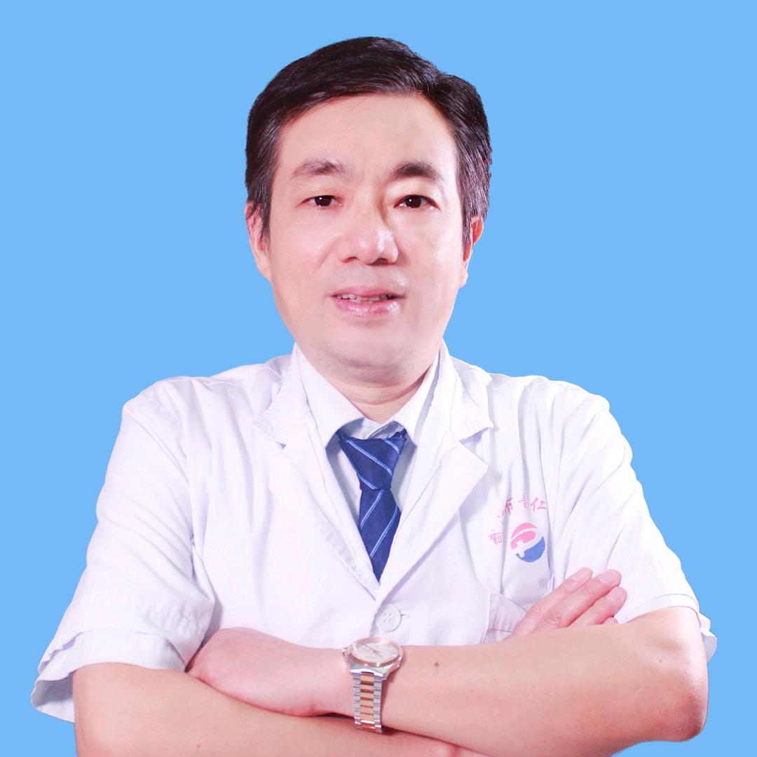 医院有个主任叫小方