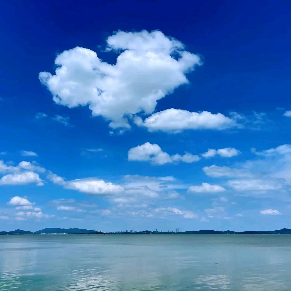 云端说