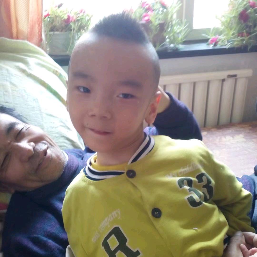 沐野他爸———村里人