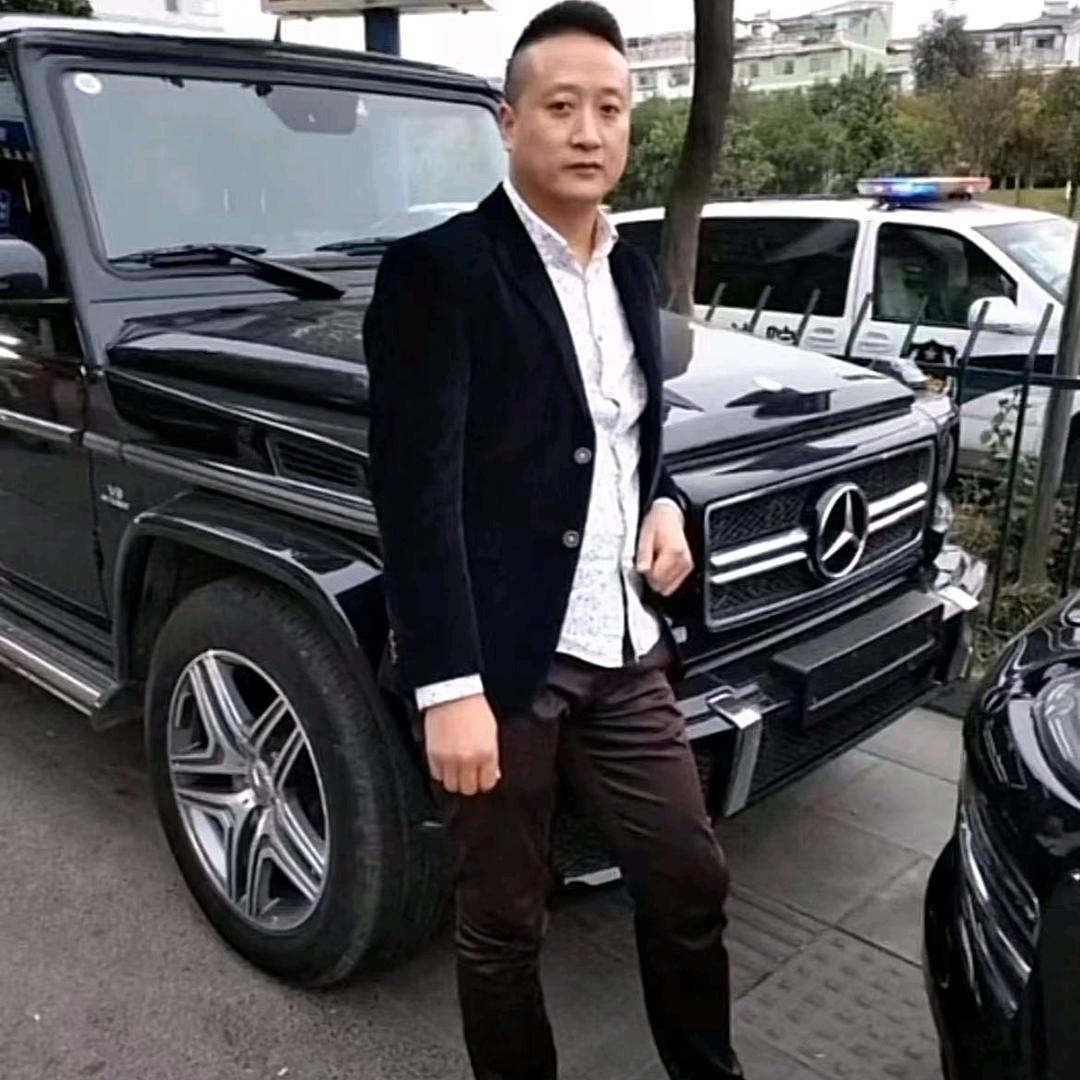 中天悬剑。