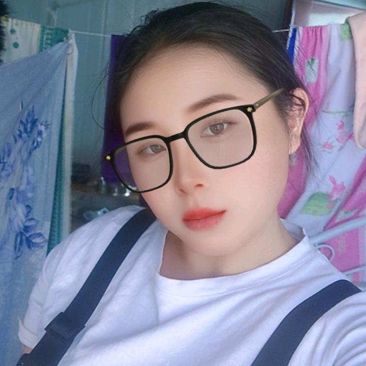 可爱的女孩