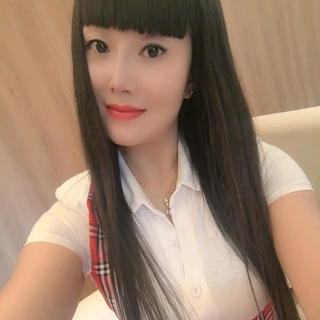 梅子😜😜