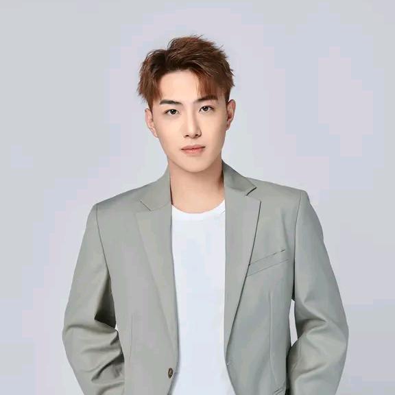 张老师教你学唱歌