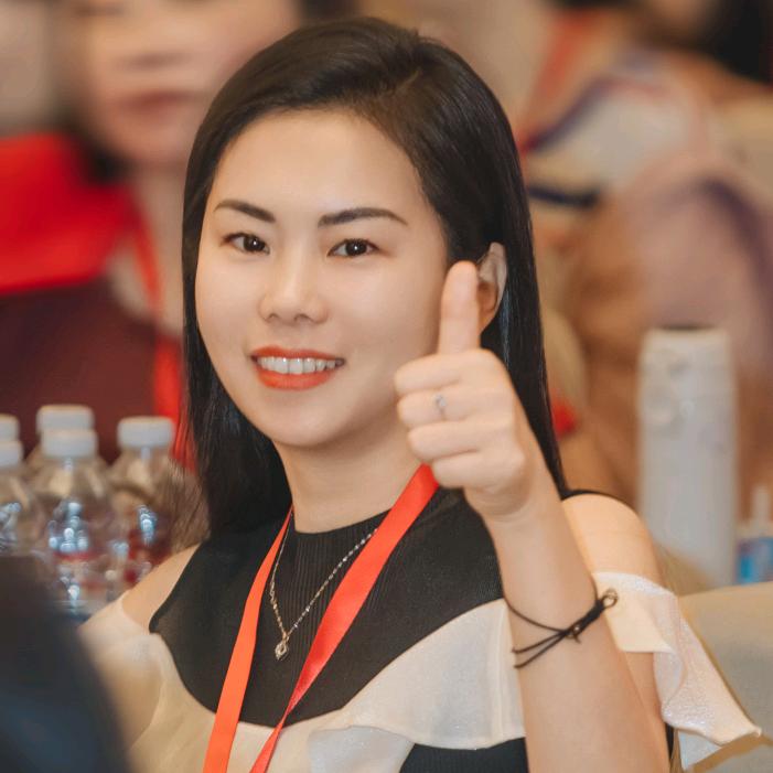 小富婆周红