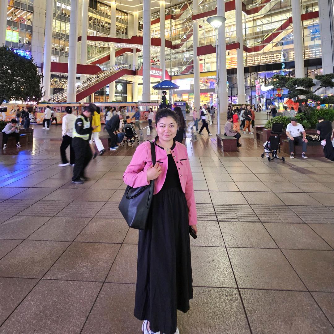 和田县阿瓦提乡白云通讯（个体工商户）