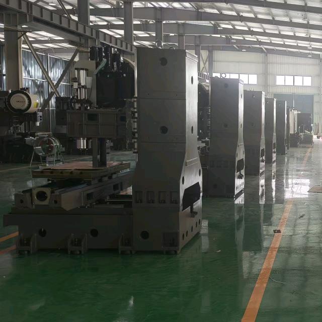 数控钻攻铣床