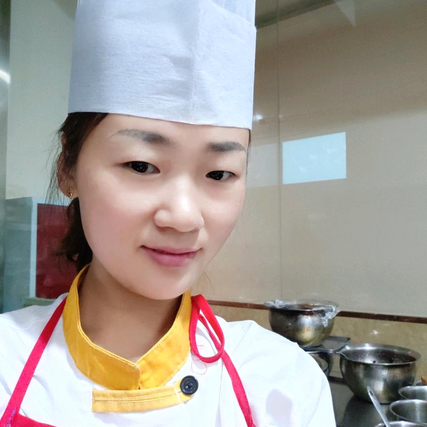 女厨杰妹儿（广东肠粉）