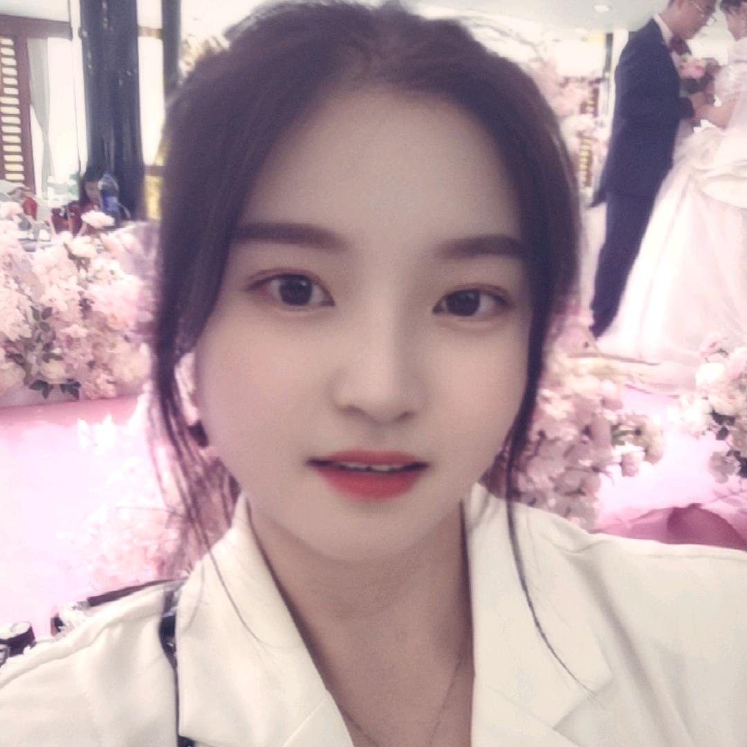 ℋღ᭄歳月🍒静好💕࿐