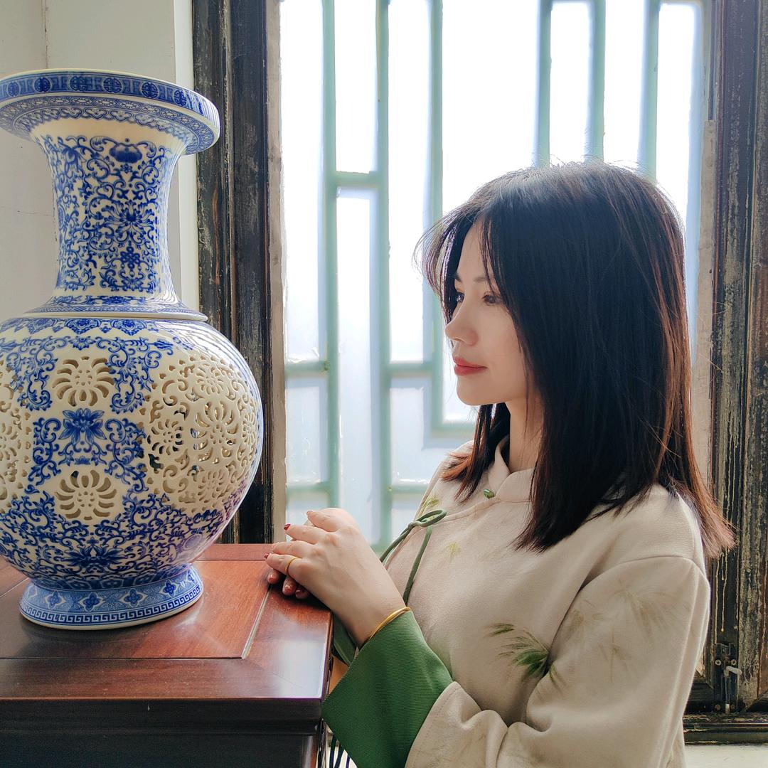 天赐光伏董安娜