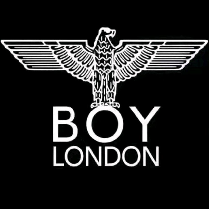 泰安荟品仓城市奥莱BOY