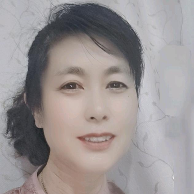 东王金色童年幼儿园吕园长
