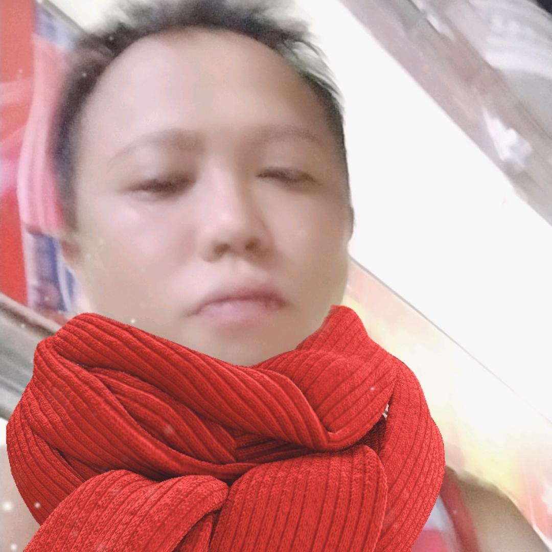 单亲爸爸带俩孩子