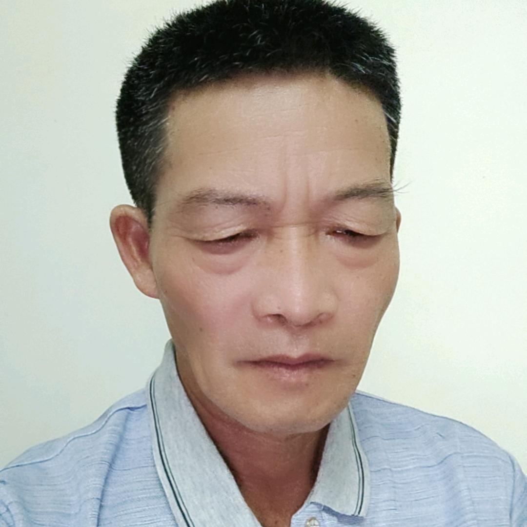 韦哥小号，晚上8点35分，在大号直播