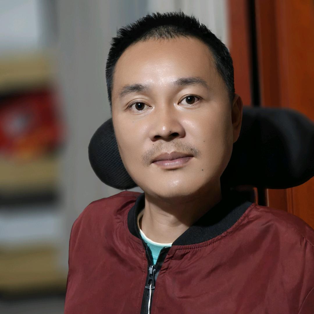 黄小波