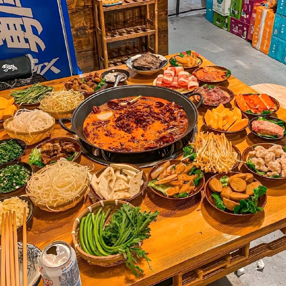 洞子口成都老火锅(上海路梦时代店)