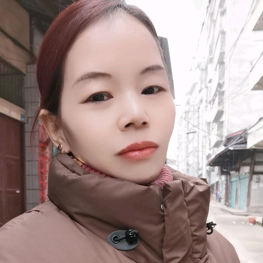 花瓣雨李四妹