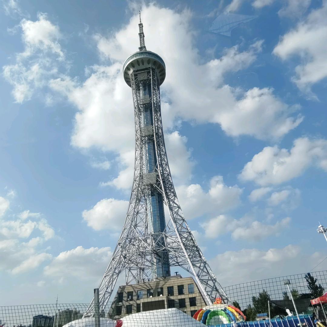 游泳馆