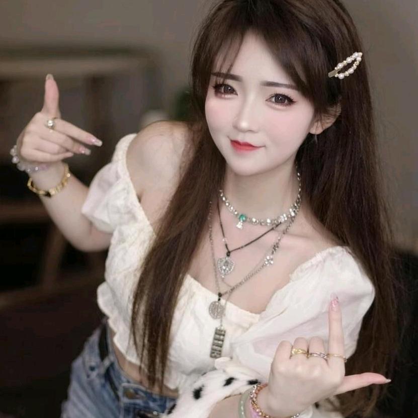 《李翠》喜欢乱编乱唱
