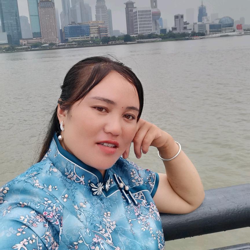 工地妹小陈