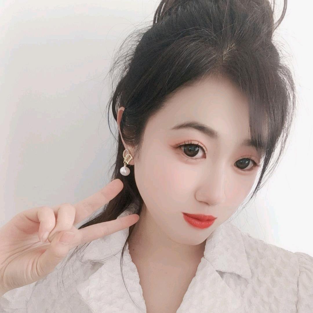 《琳琳》