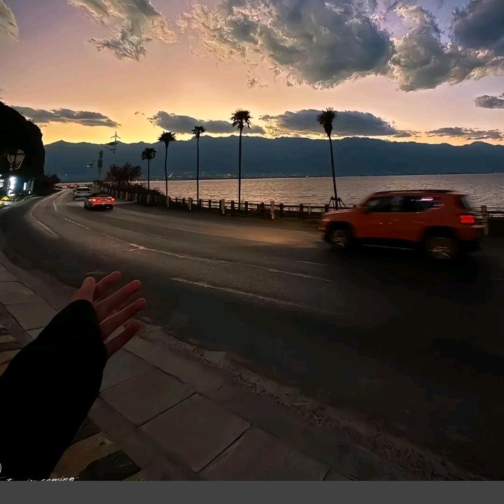 看 海.