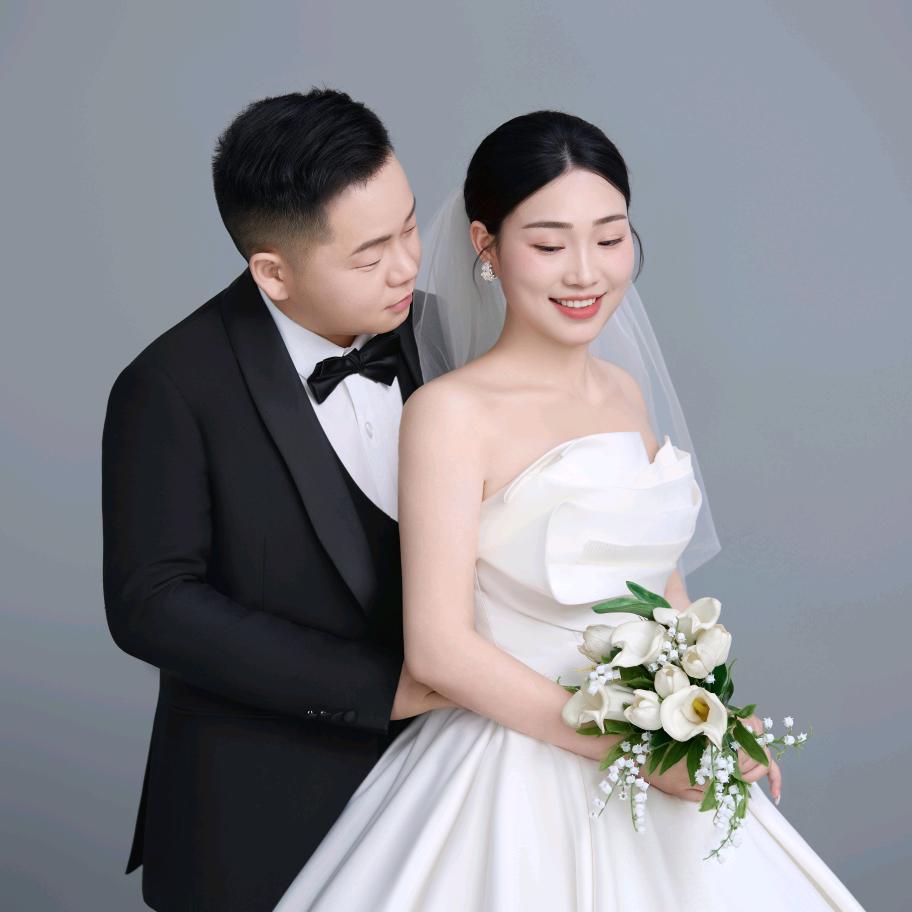 山饭子特色餐厅王凡