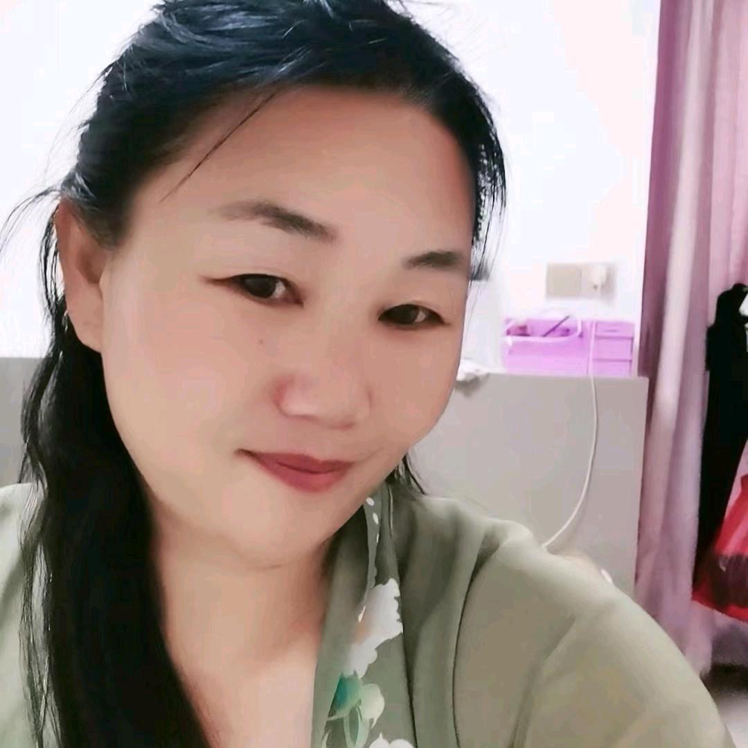 雷姨妈（小吃摊〉