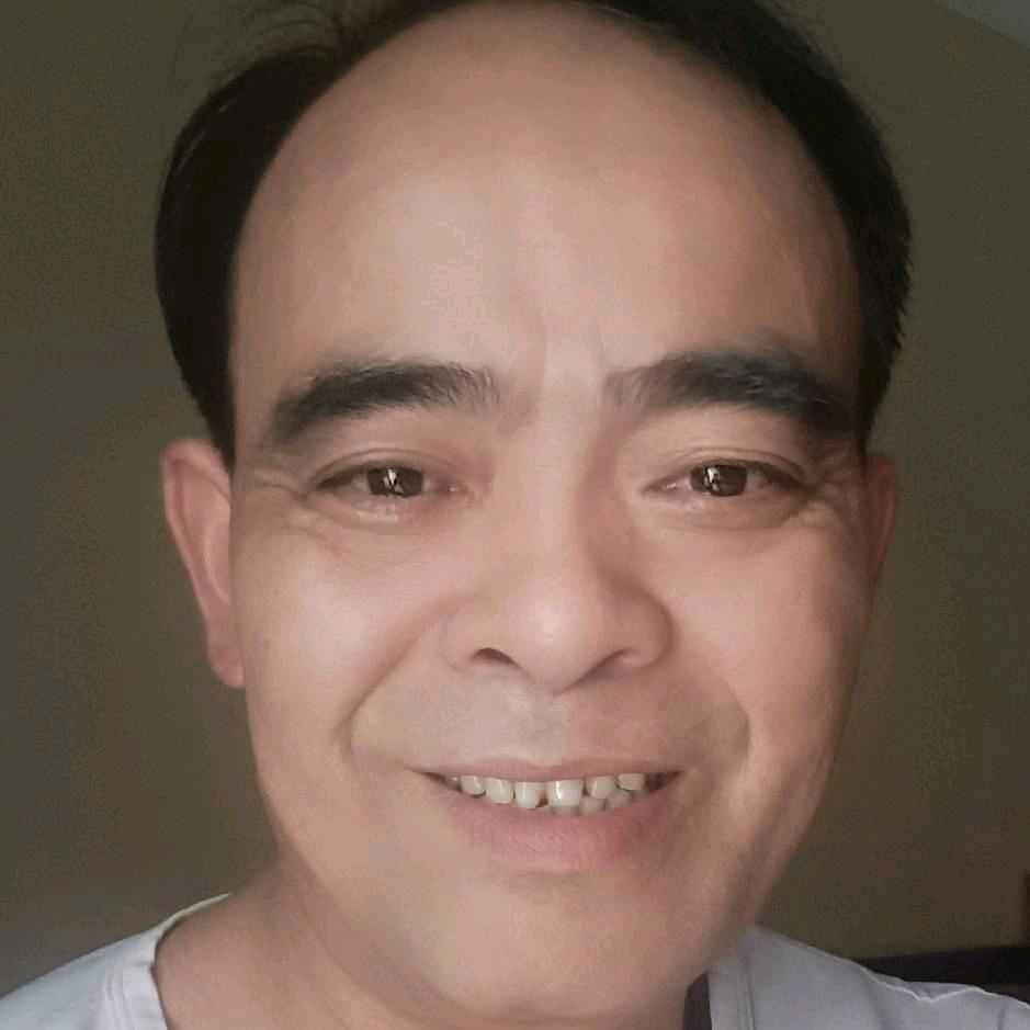 我是一个开心的男孩，不私聊