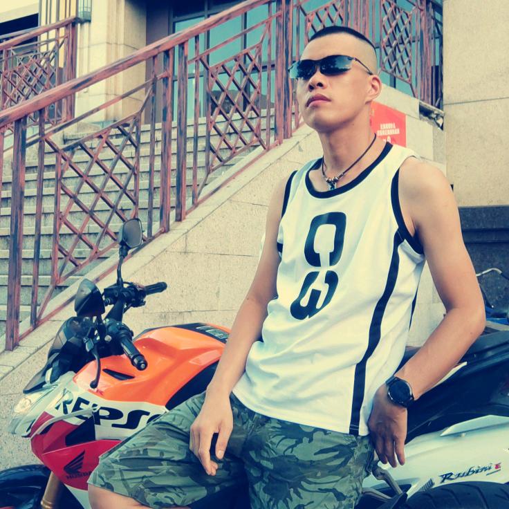 张哲翔(贵州铜仁)