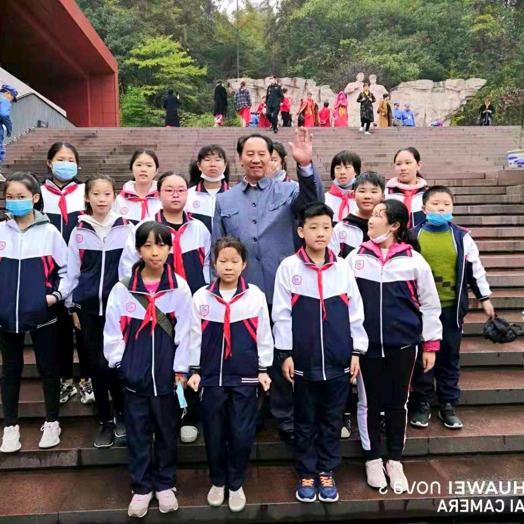 湘江对联东方龙